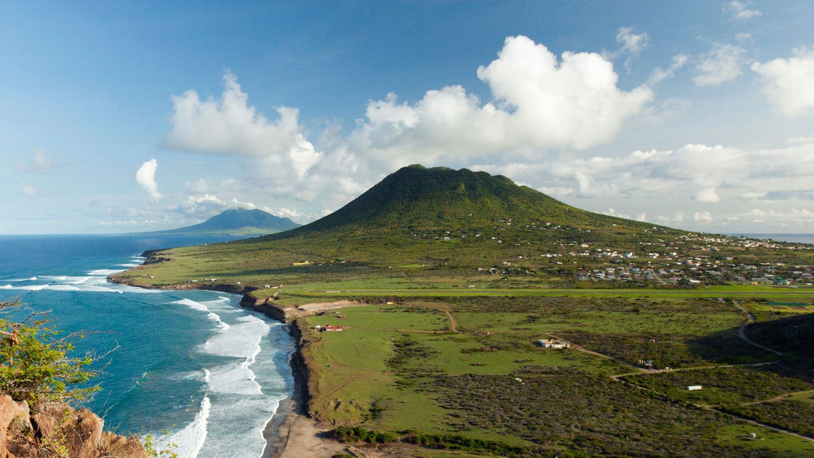 Foto van de Quill vulkaan op het eiland Sint Eustatius.