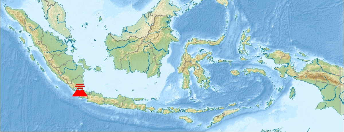 Kaart van Indonesië, die de ligging van vulkaan Krakatau toont. De rode vulkaan in de Straat Soenda (tussen de Indonesische eilanden Java en Sumatra) stelt de locatie van vulkaan Krakatau voor.